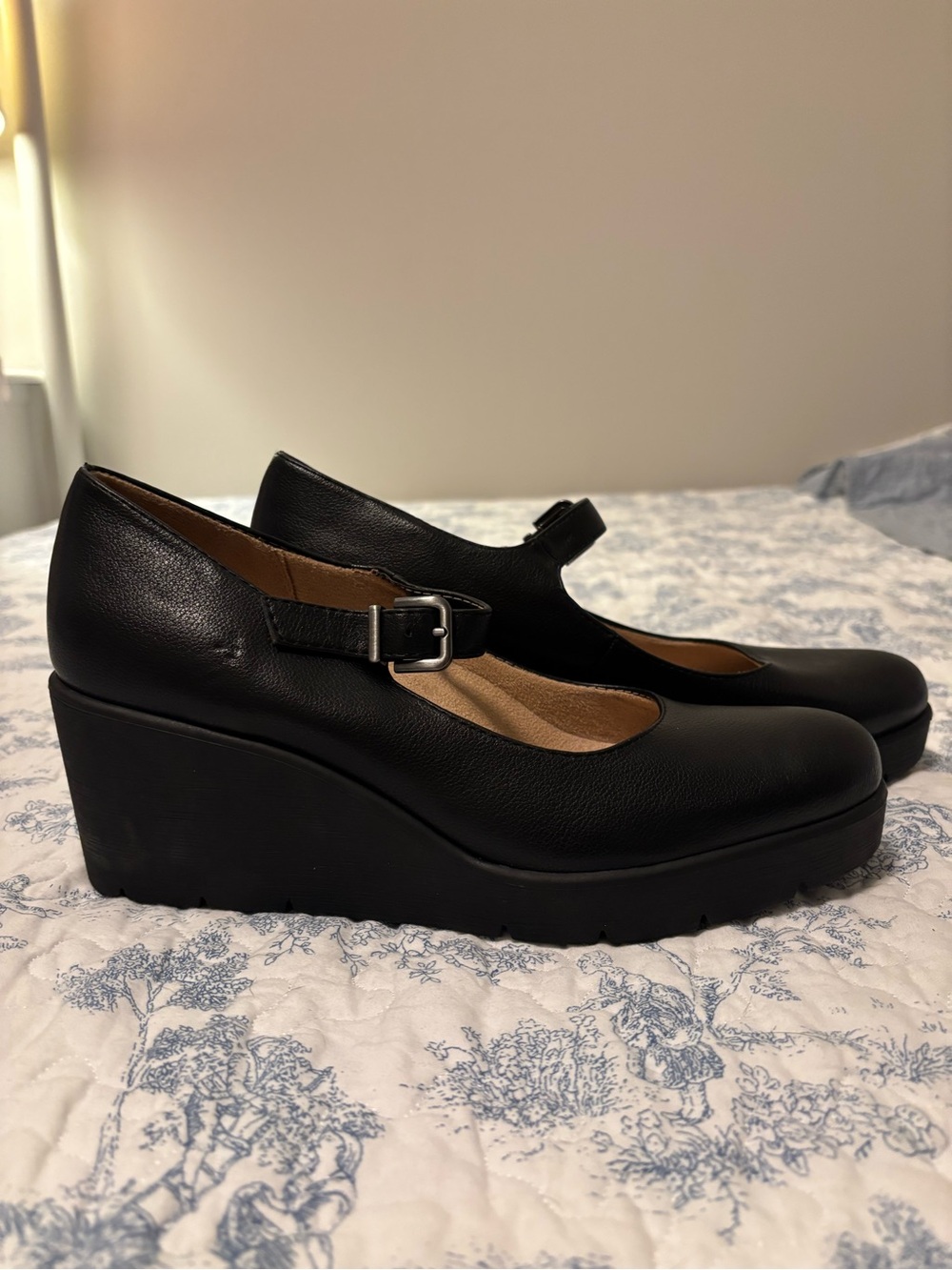 Black Mary Jane Style Platform Wedges
